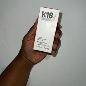 BRAND NEW K18 Biomimetic Hairscience Leave-In Molecular Repair Hair Mask - White